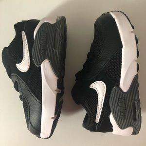 Black Nike tennis shoes, 5c for toddler